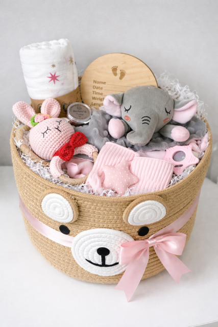Baby Girl Deluxe Gift Basket